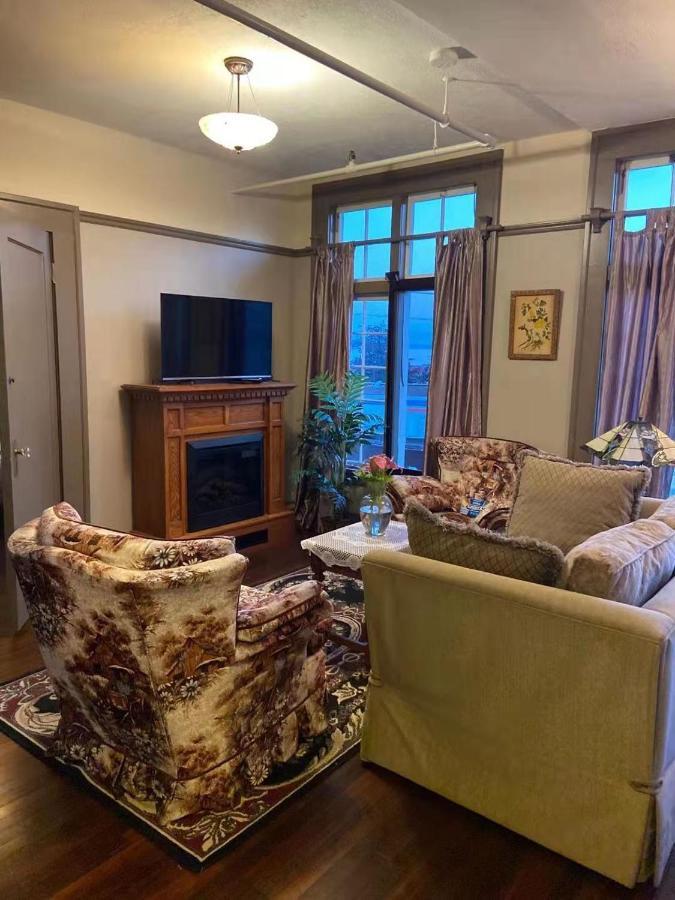 Rodmay Hotel Powell River Esterno foto