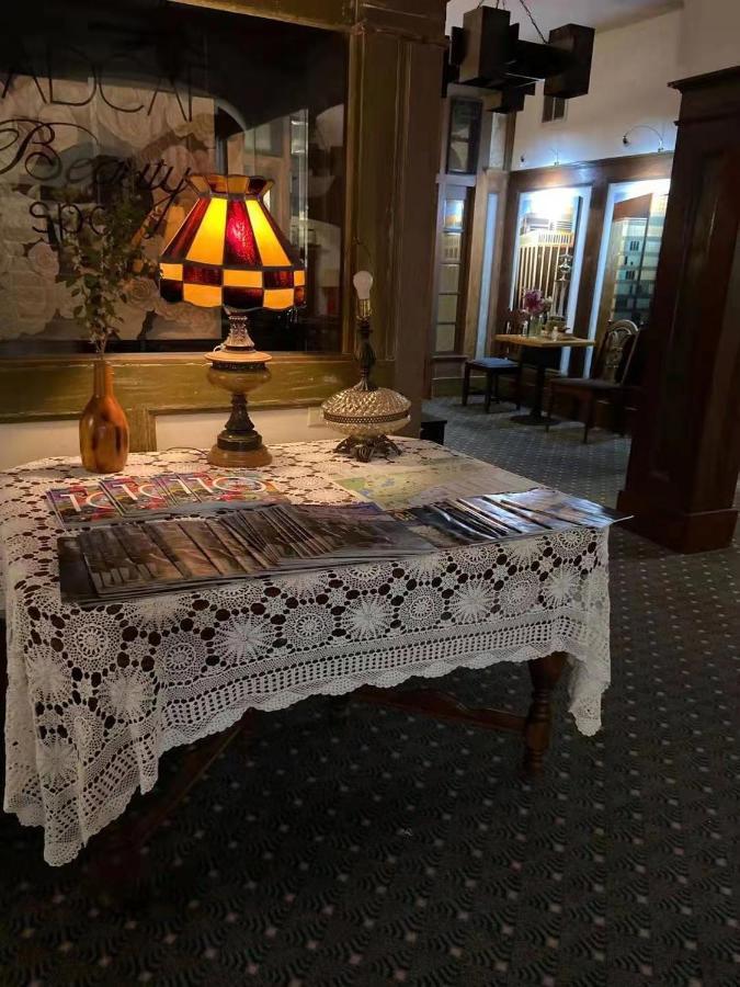 Rodmay Hotel Powell River Esterno foto