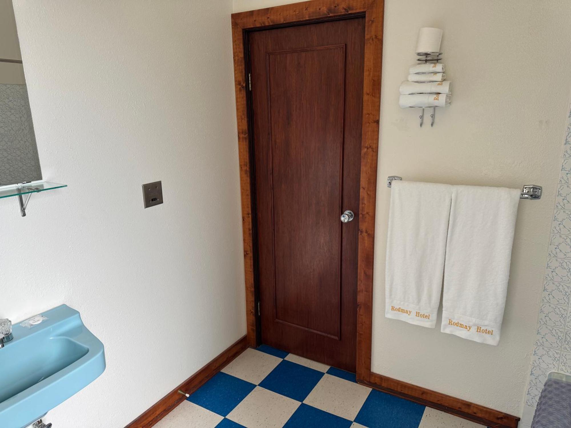 Rodmay Hotel Powell River Esterno foto