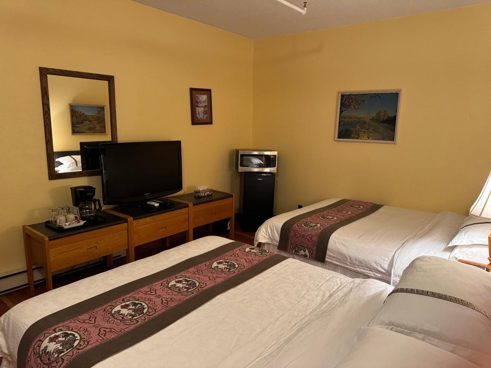 Rodmay Hotel Powell River Esterno foto