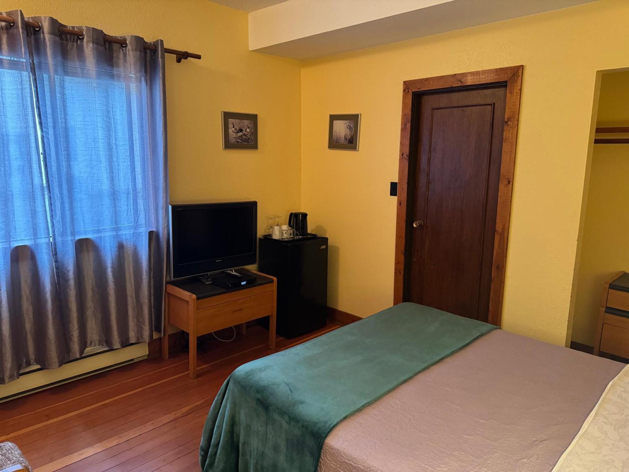 Rodmay Hotel Powell River Esterno foto