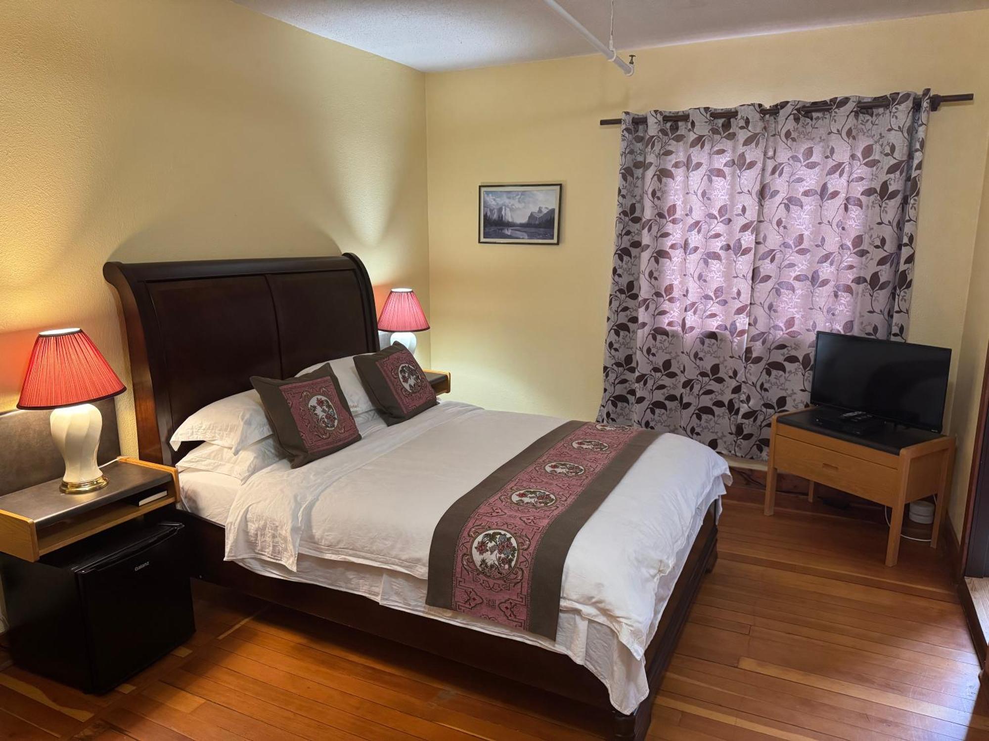 Rodmay Hotel Powell River Esterno foto