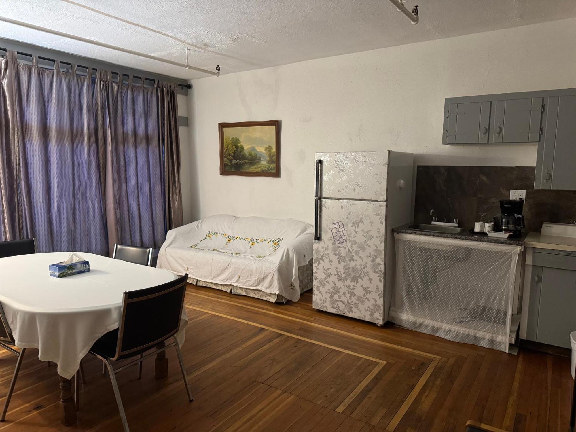 Rodmay Hotel Powell River Esterno foto